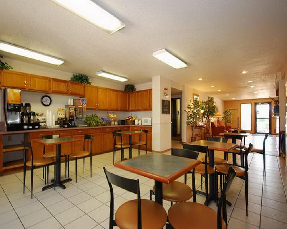 Hotel Super 8 By Wyndham Grapevine/Dfw Airport Northwest Extérieur photo