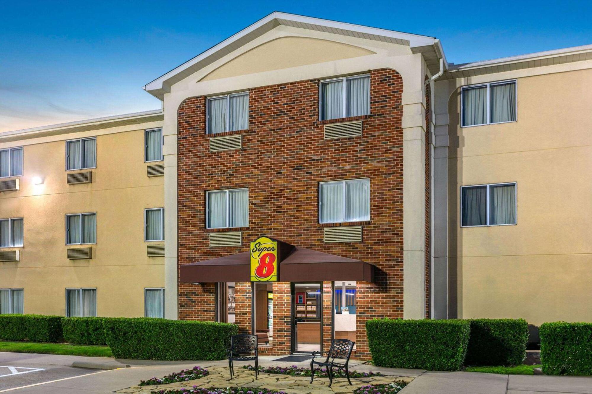 Hotel Super 8 By Wyndham Grapevine/Dfw Airport Northwest Extérieur photo